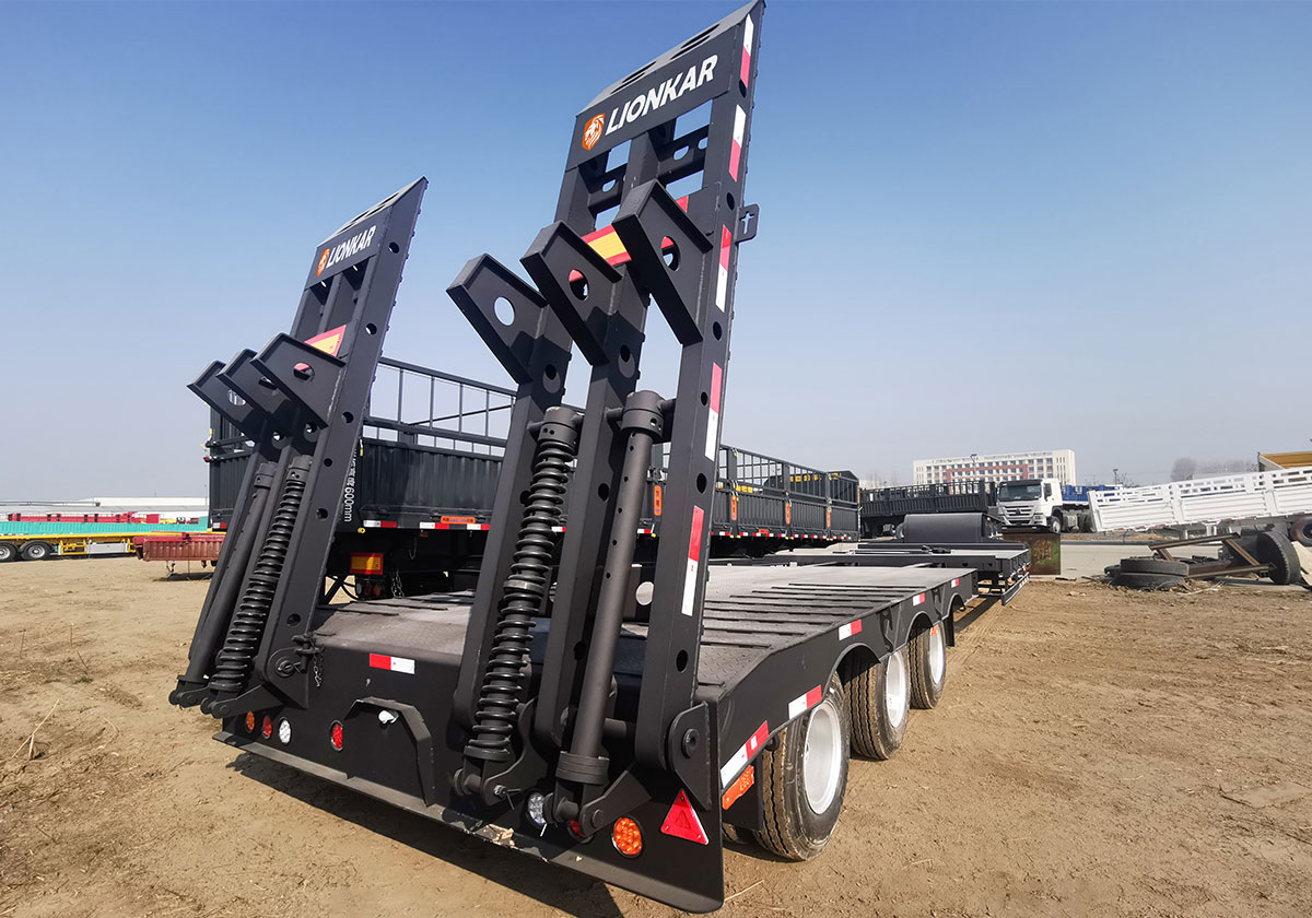 30-100 Ton Extendable Flatbed Trailer for Sale In Angola