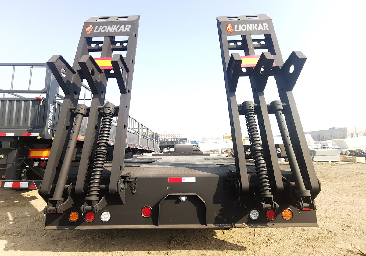 30-100 Ton Extendable Flatbed Trailer for Sale In Angola