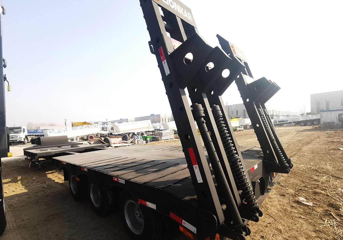 30-100 Ton Extendable Flatbed Trailer for Sale In Angola